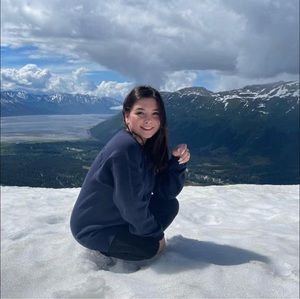 Meet your Posher, Brianna